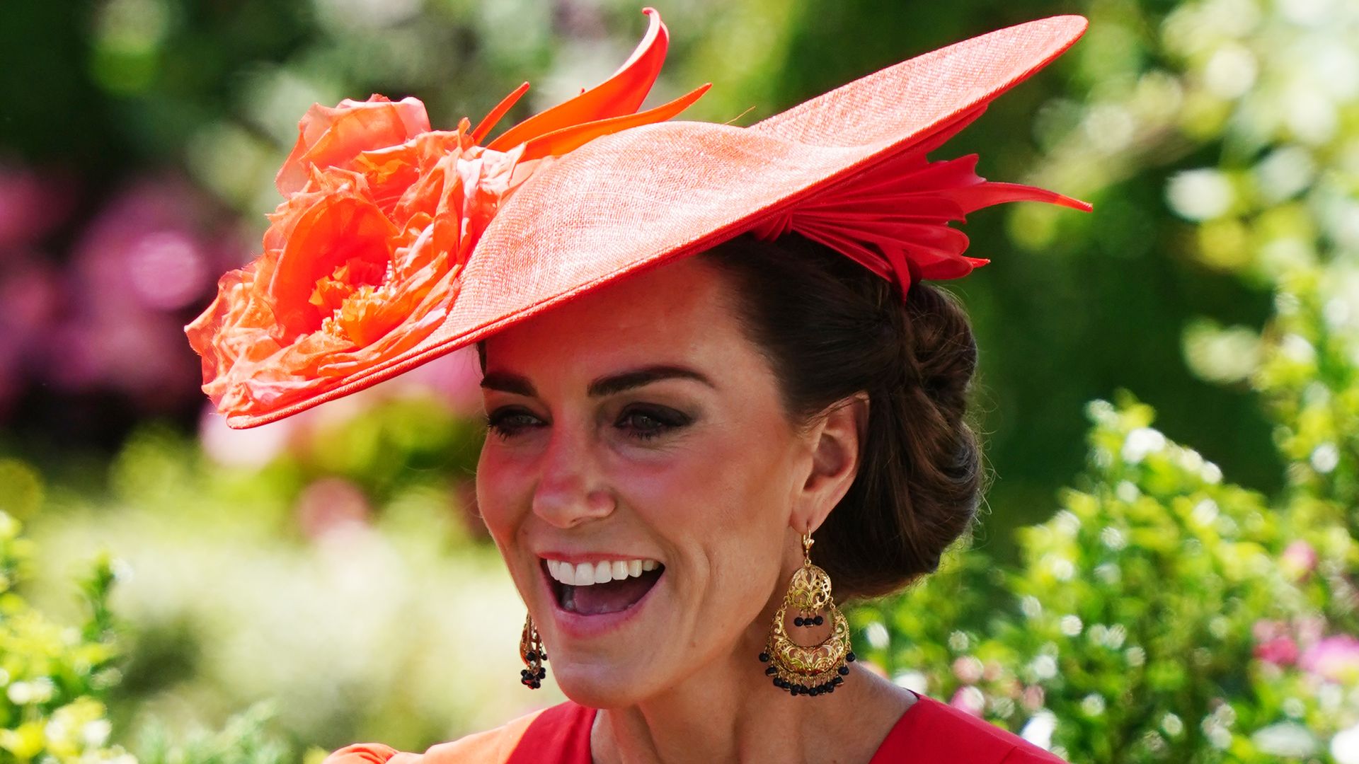 Princess Kate smiling widely wearing Sezane earrings to Ascot
