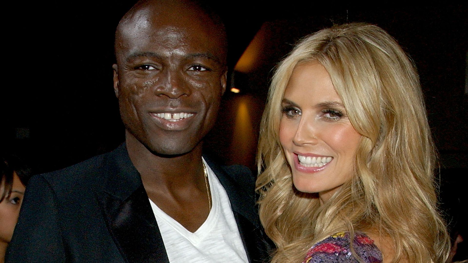 Heidi Klum and Seal posing on the red carpet 