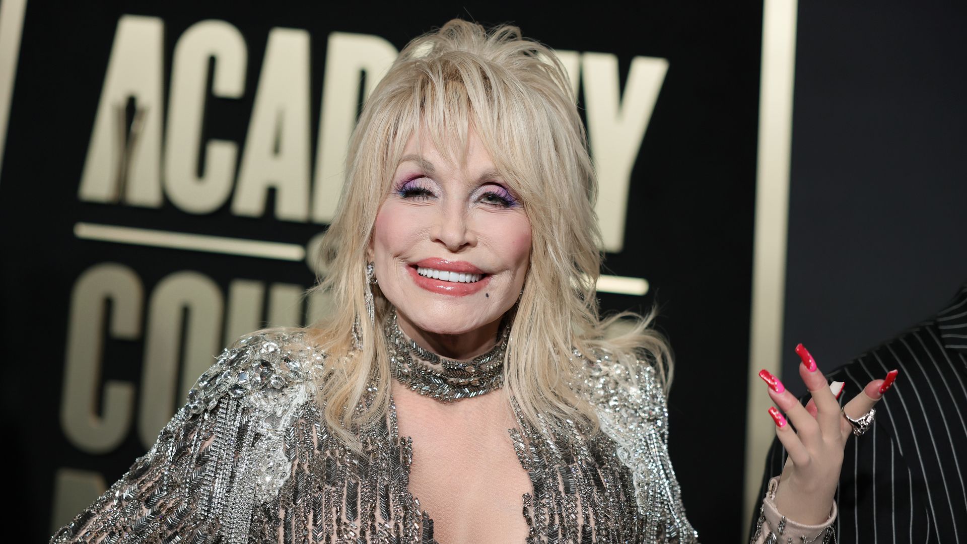 Dolly Parton’s $1 million act of kindness in the wake of devastating event