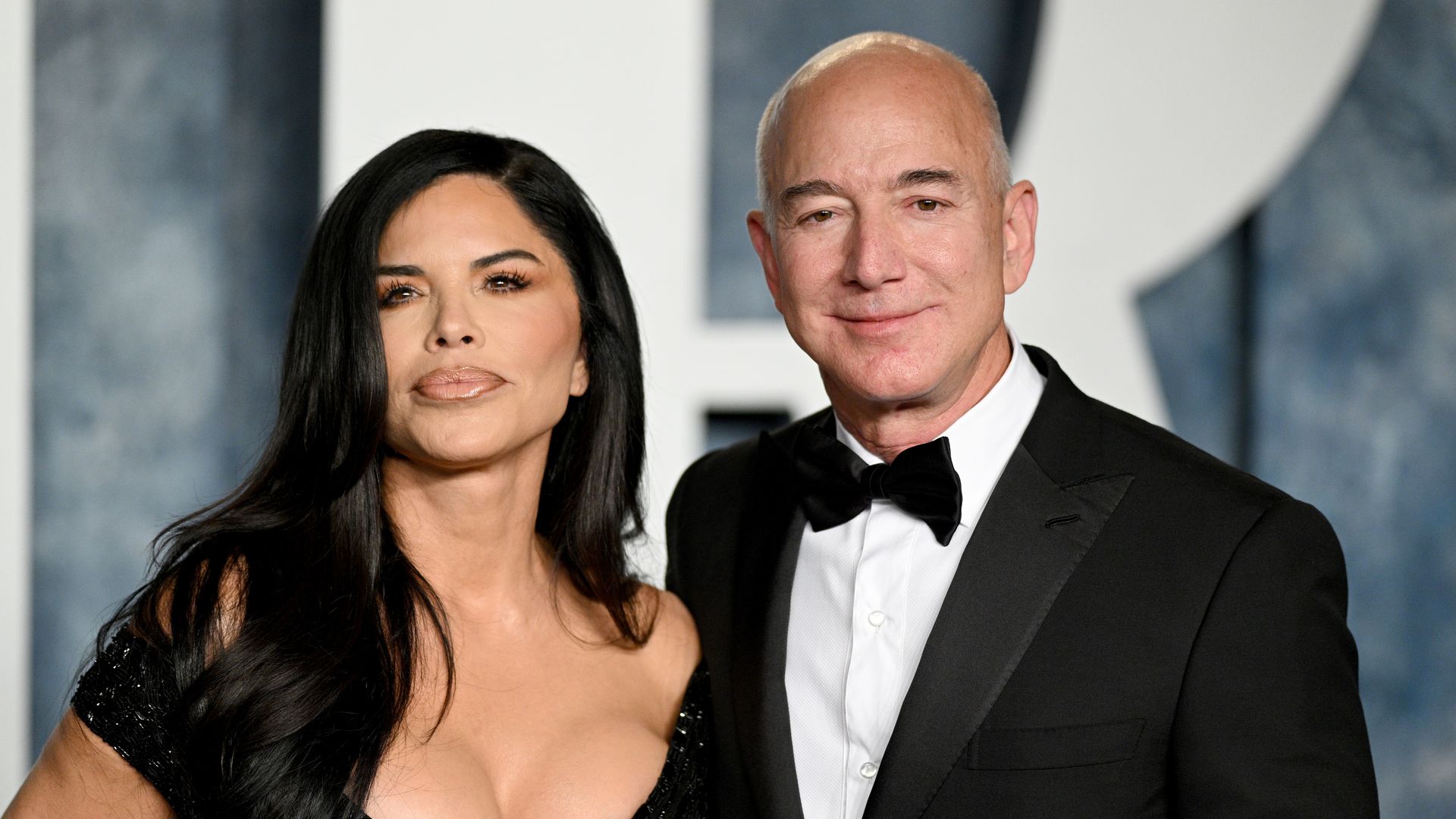 Lauren Sanchez and Jeff Bezos attend the 2023 Vanity Fair Oscar Party Hosted By Radhika Jones at Wallis Annenberg Center for the Performing Arts on March 12, 2023 in Beverly Hills, California