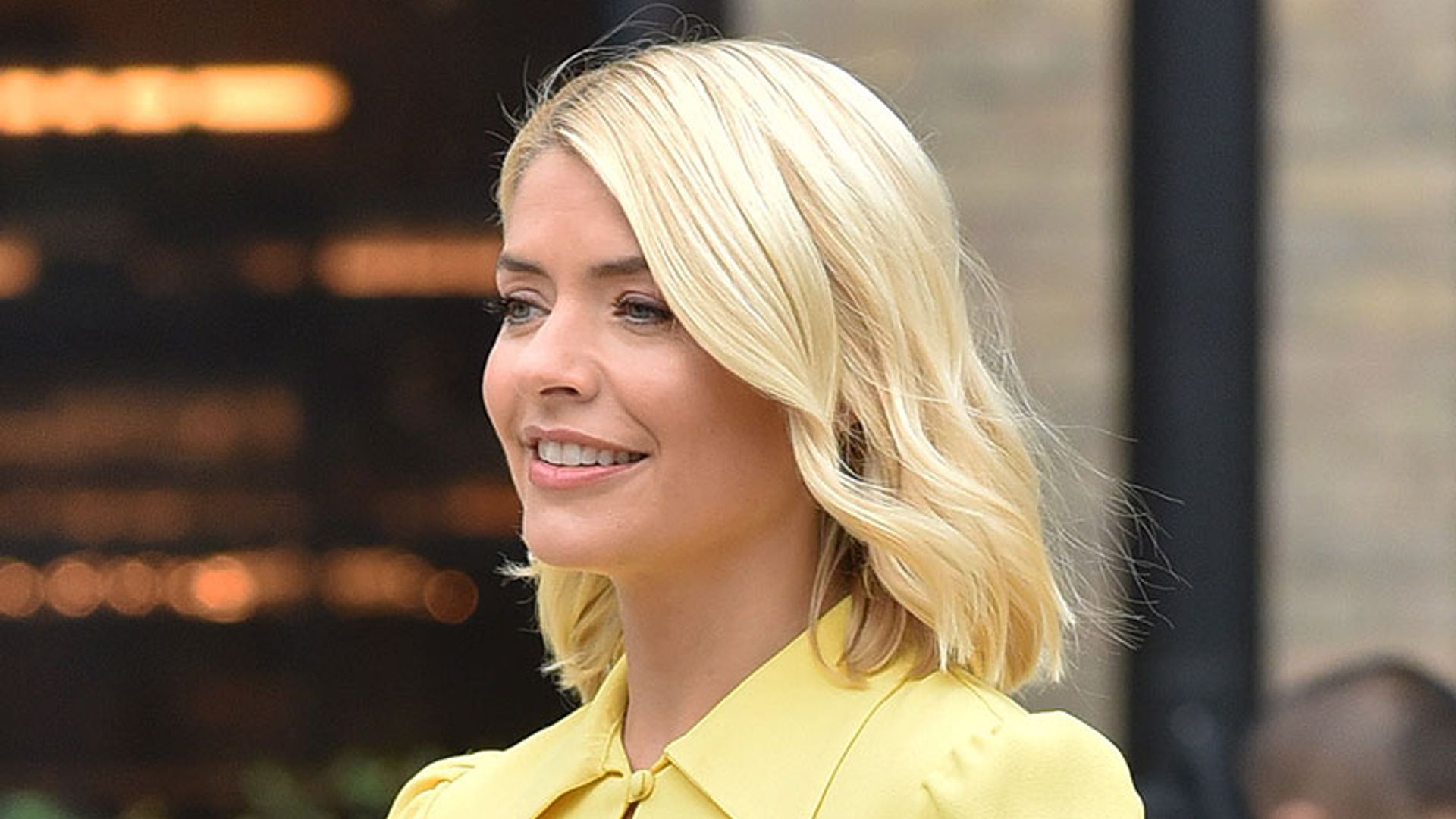 holly willoughby this morning fashion