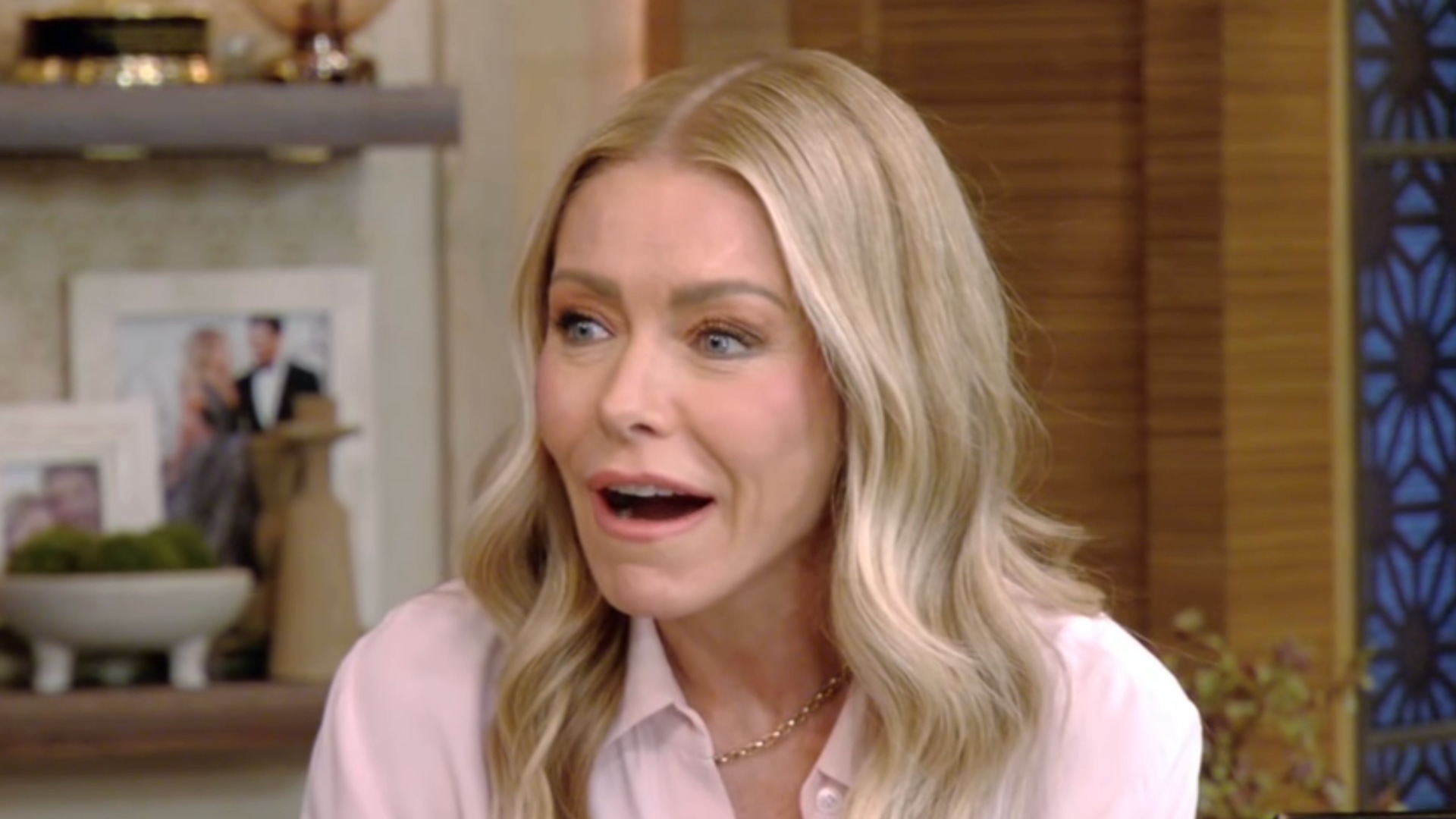 Kelly Ripa left in shock over confession from former co-star: ‘I was struggling’