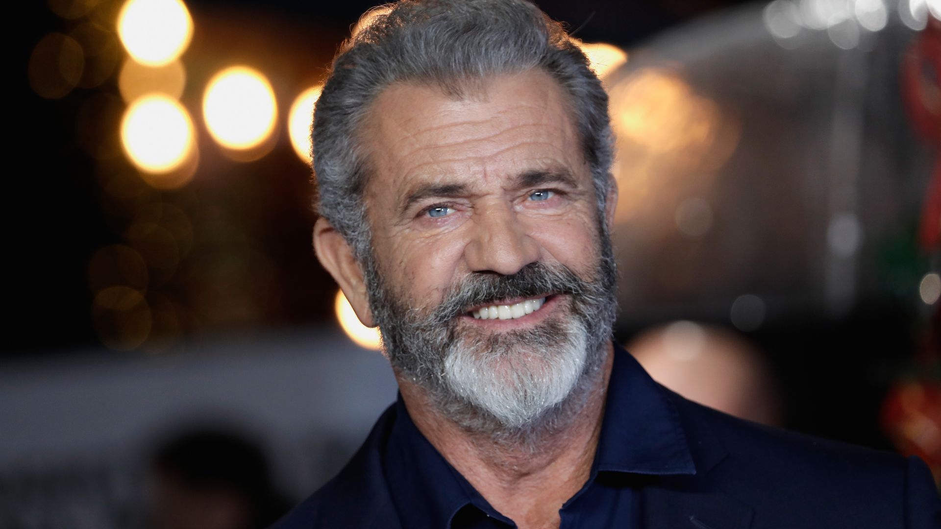 photo of mel gibson smiling