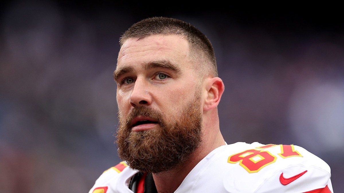 Travis Kelce denies 25lbs weight loss, calls football 'number one' after Taylor Swift wedding reports