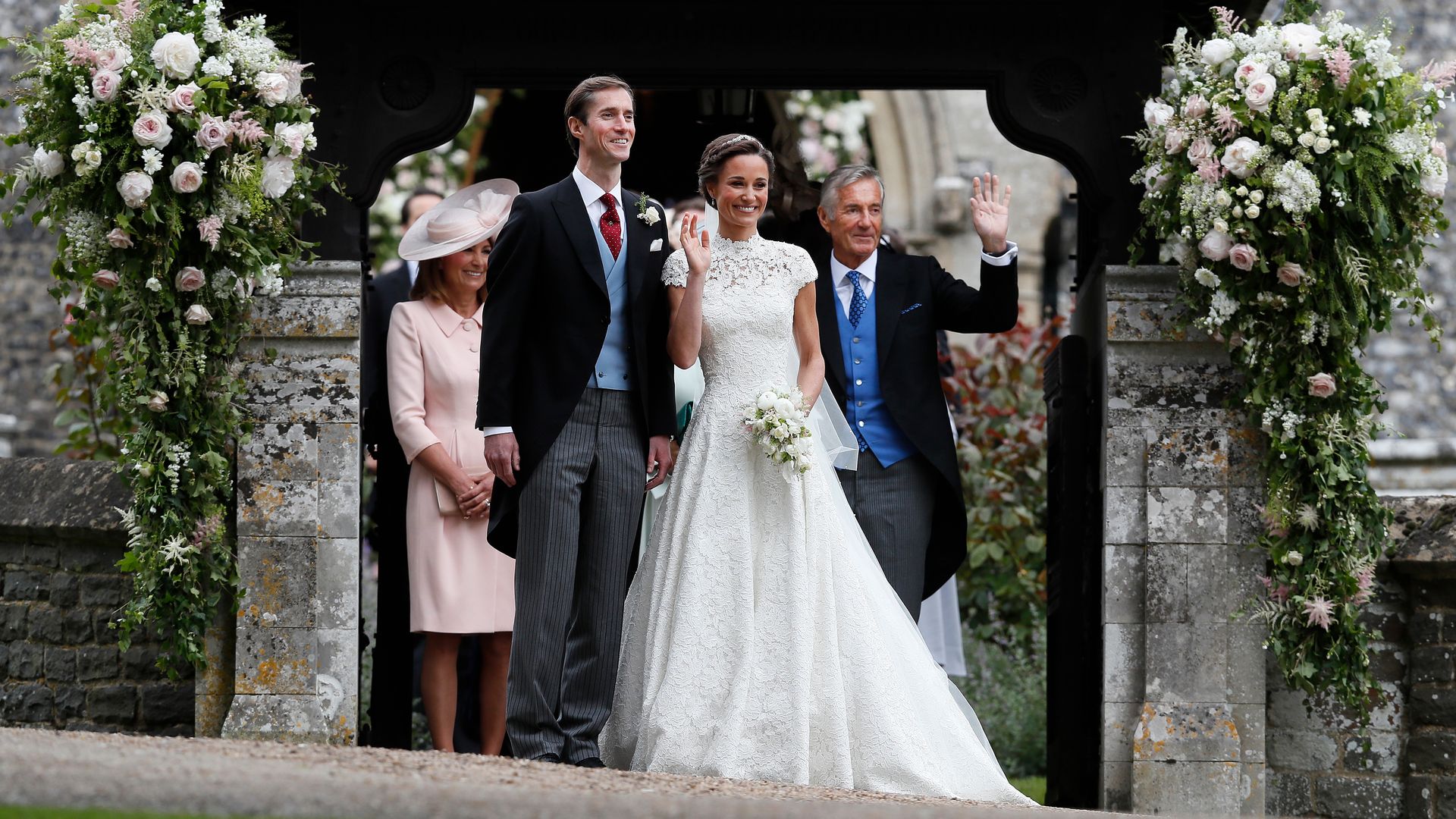 The floral trends at this year's high-society weddings - according to a royal florist