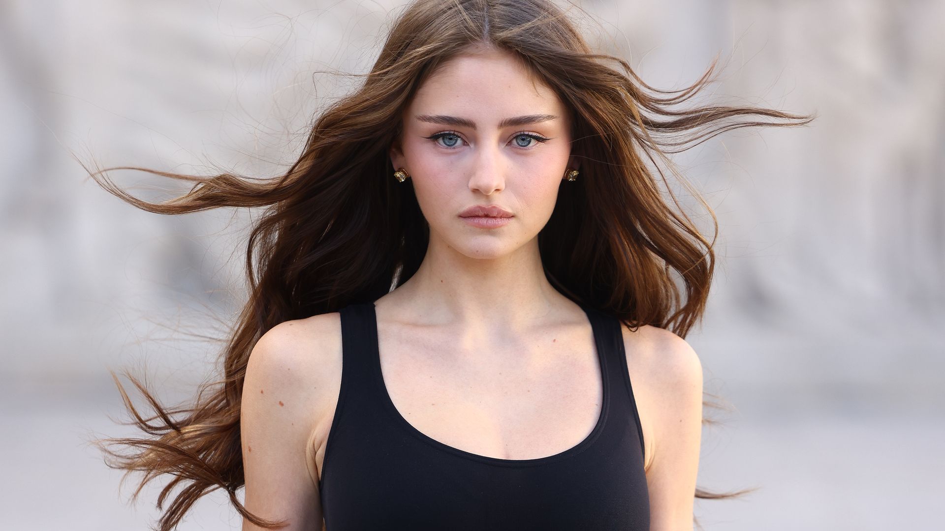 Leni Klum attends the Elie Saab Womenswear Spring/Summer 2026 show as part of Paris Fashion Week on October 04, 2025 in Paris, France