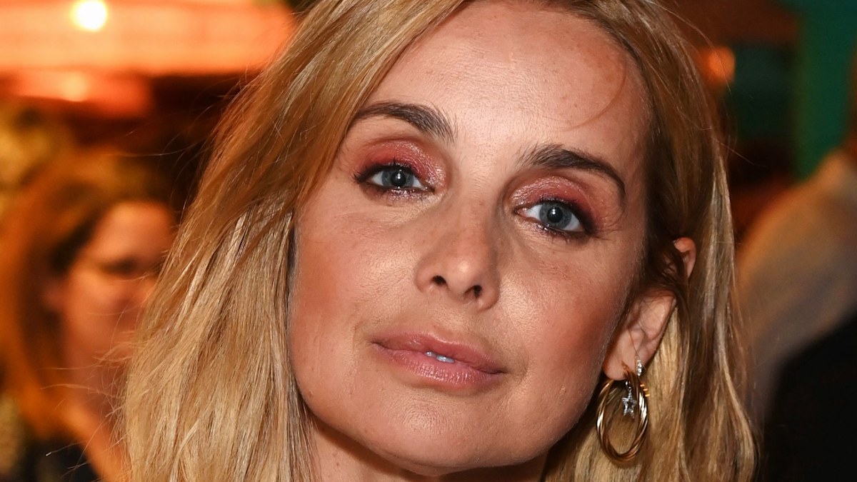 Louise Redknapp, 49, stuns with endless legs as she poses up a storm in