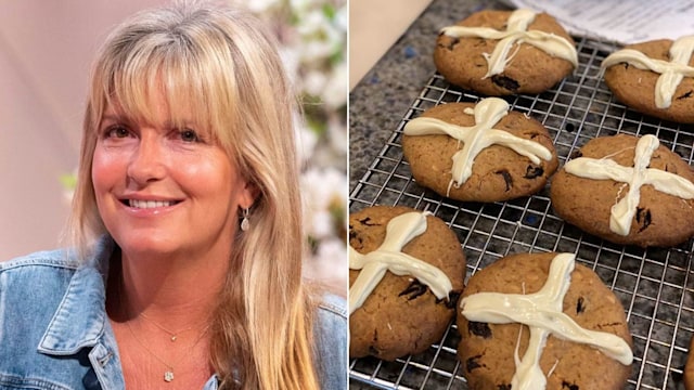 penny lancaster cookies