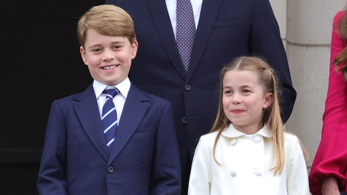 What Princess Charlotte said to Prince George on the Jubilee balcony ...