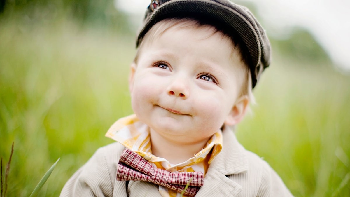 The top vintage baby boy names from the 1940s and 1950s that are back in fashion