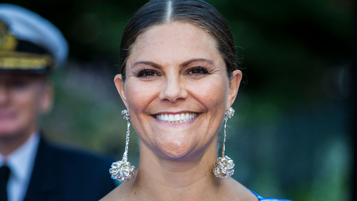 CROWN PRINCESS VICTORIA in costume at her 17 th birthday at