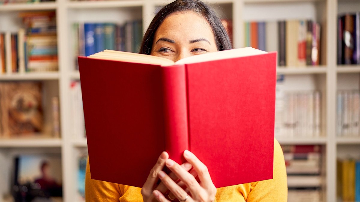 Why reading is the ultimate cure for an overactive nervous system, according to a neuroscientist