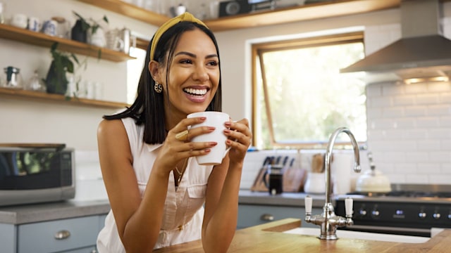 Arthur advises to save drinking your morning coffee until at least 2 hours after you've woken up