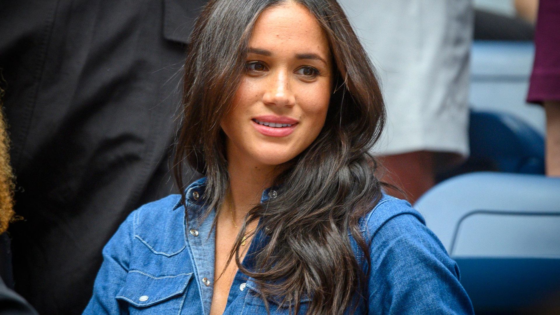 Meghan Markle rocks daisy dukes in incredible unearthed holiday photo from courtship days