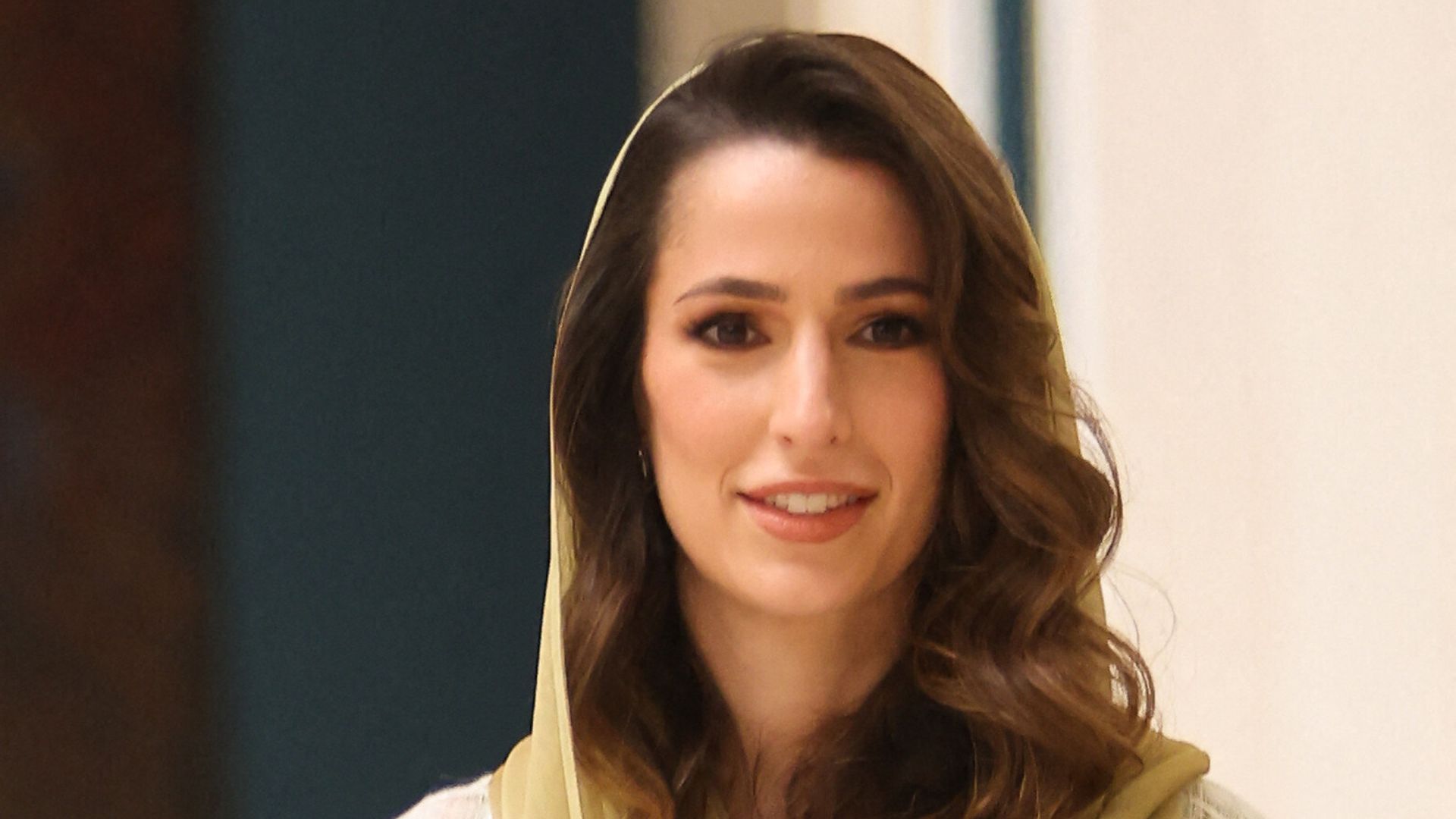 Princess Rajwa beside queen rania walking