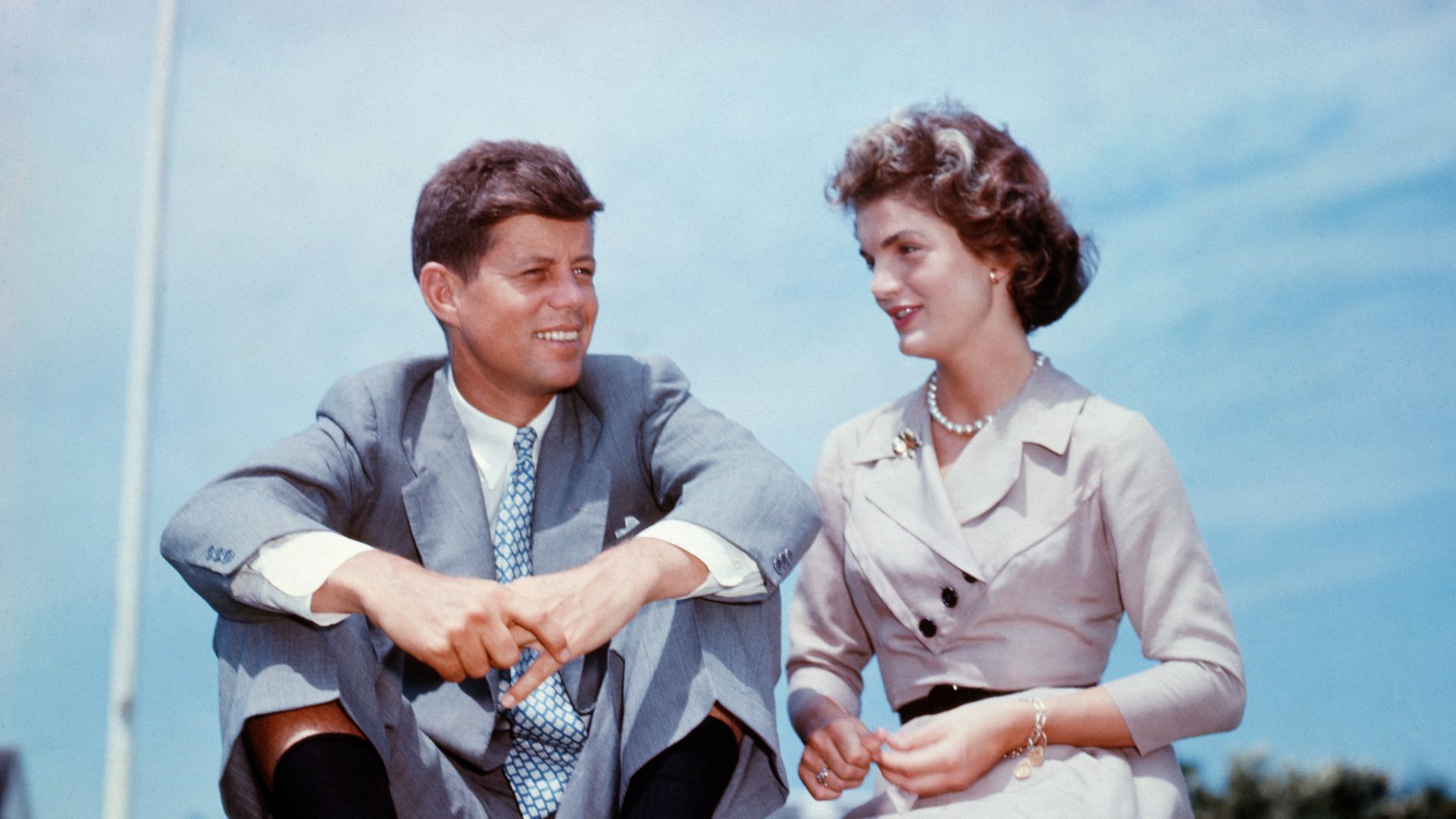 John F. Kennedy and Jackie's marriage in pictures