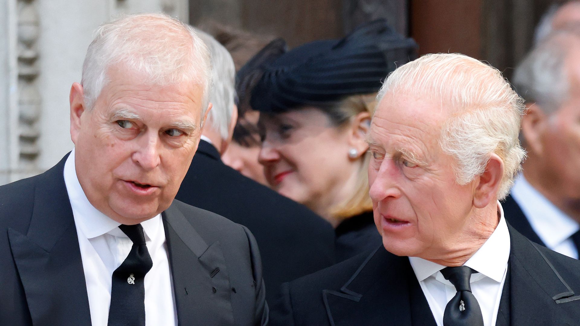Le roi Charles n'a pas l'intention de visiter Andrew Mountbatten-Windsor ou Marsh Farm malgré son retrait à Sandringham 1 6f6eccad2603 king charles andrew funeral