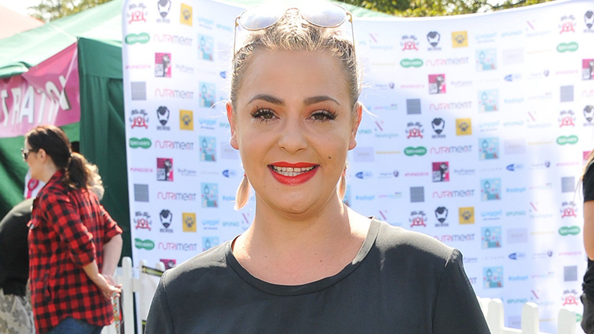 Ant McPartlin's estranged wife Lisa Armstrong sizzles in sultry selfie