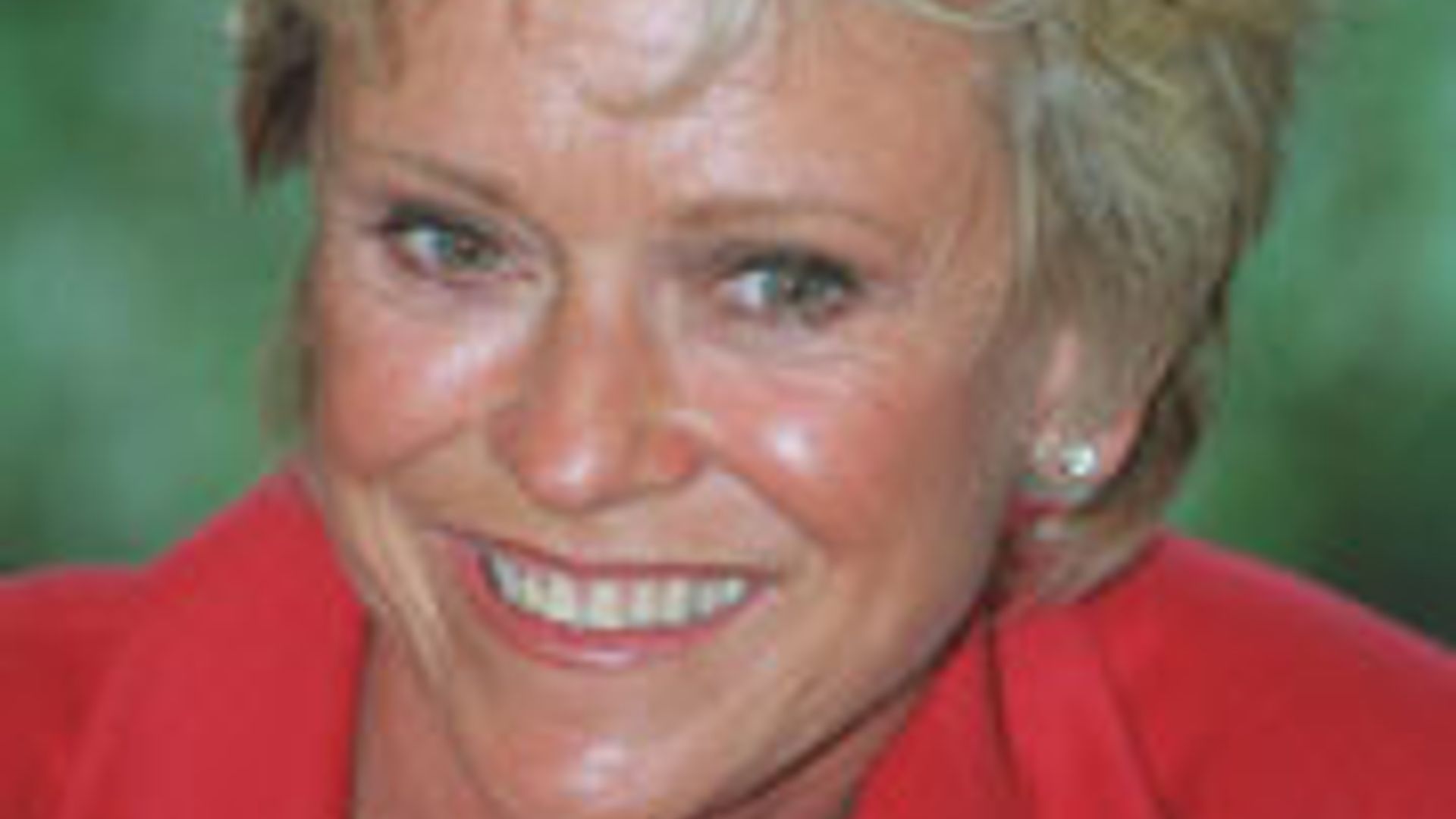 Sue Barker - Biography