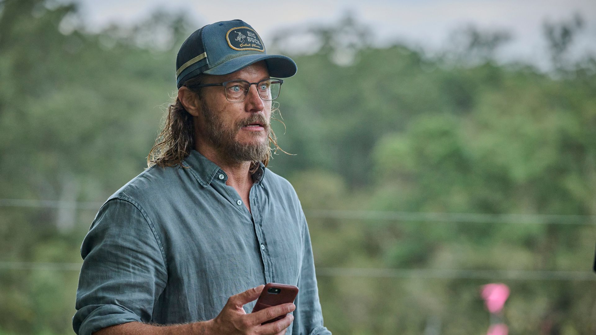 James Cormack (Travis Fimmel) in Black Snow