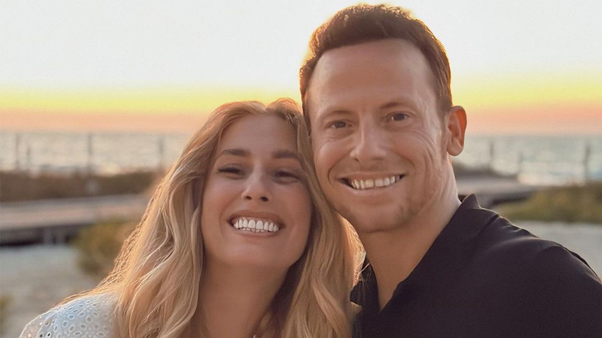 Stacey Solomon and Joe Swash cuddle together for sweet sunset picture