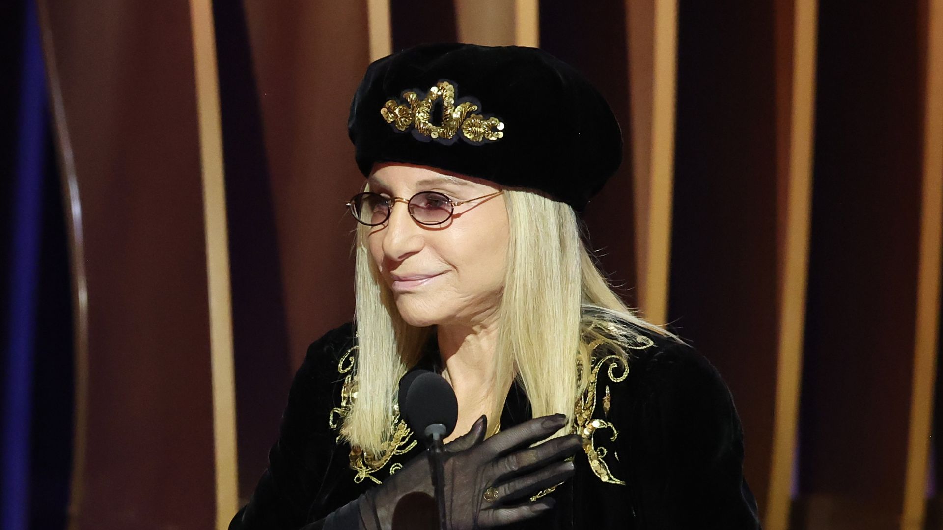 Barbra Streisand leaves star-studded audience in tears with rare public appearance at SAG Awards