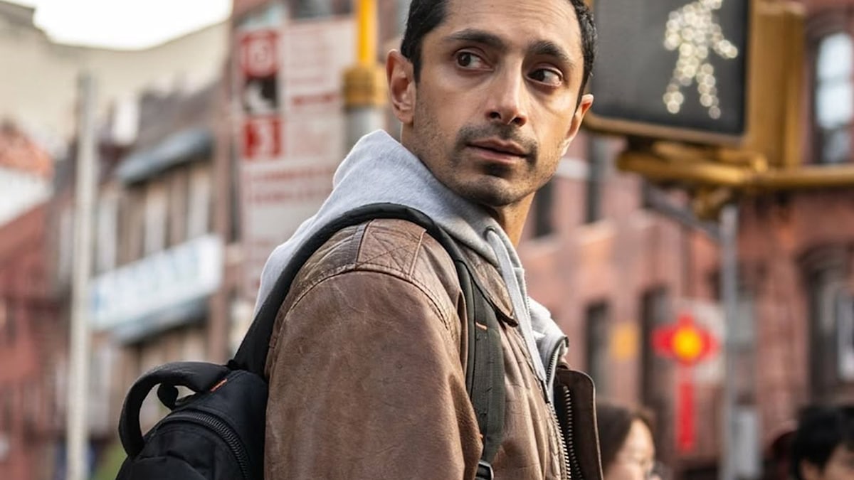 Downton Abbey star's 'absurdly gripping' new spy thriller will be unmissable