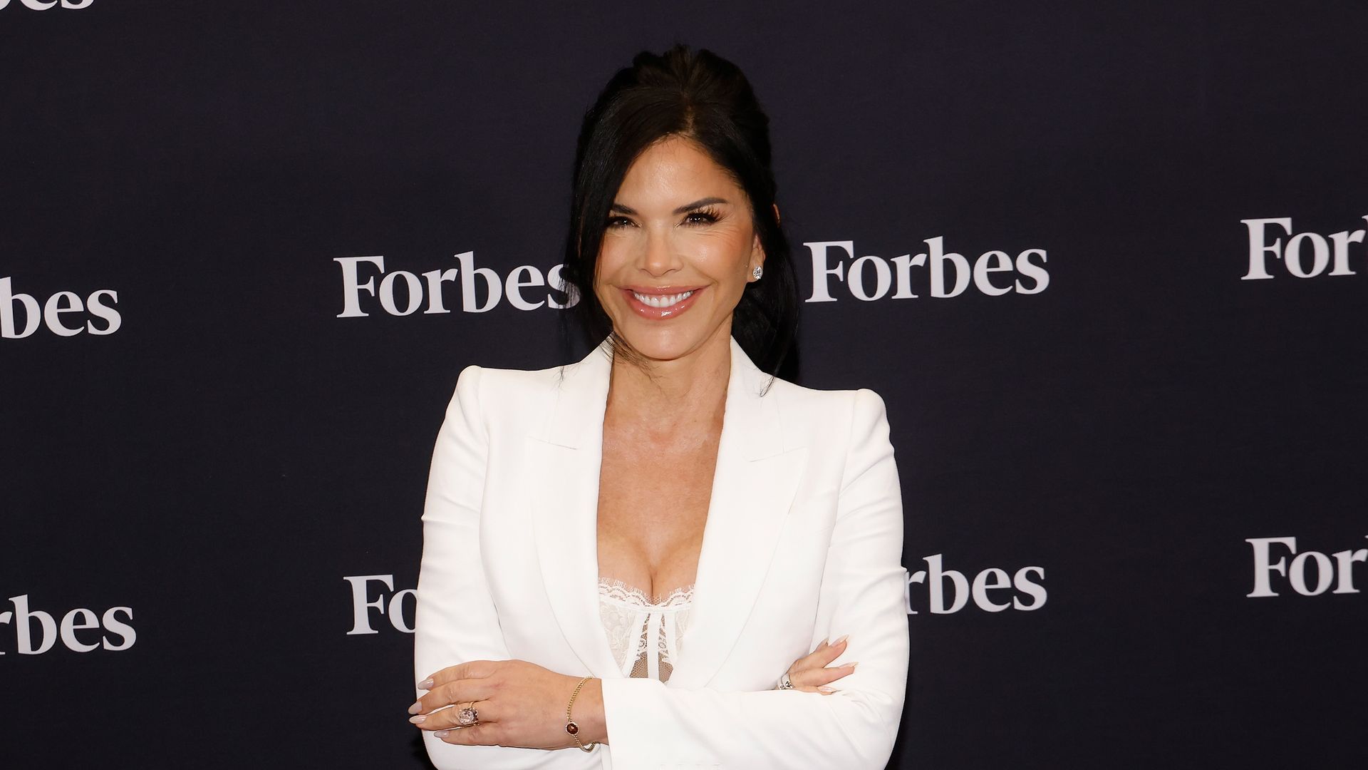 Lauren Sanchez reacts to criticism over divisive inauguration outfit