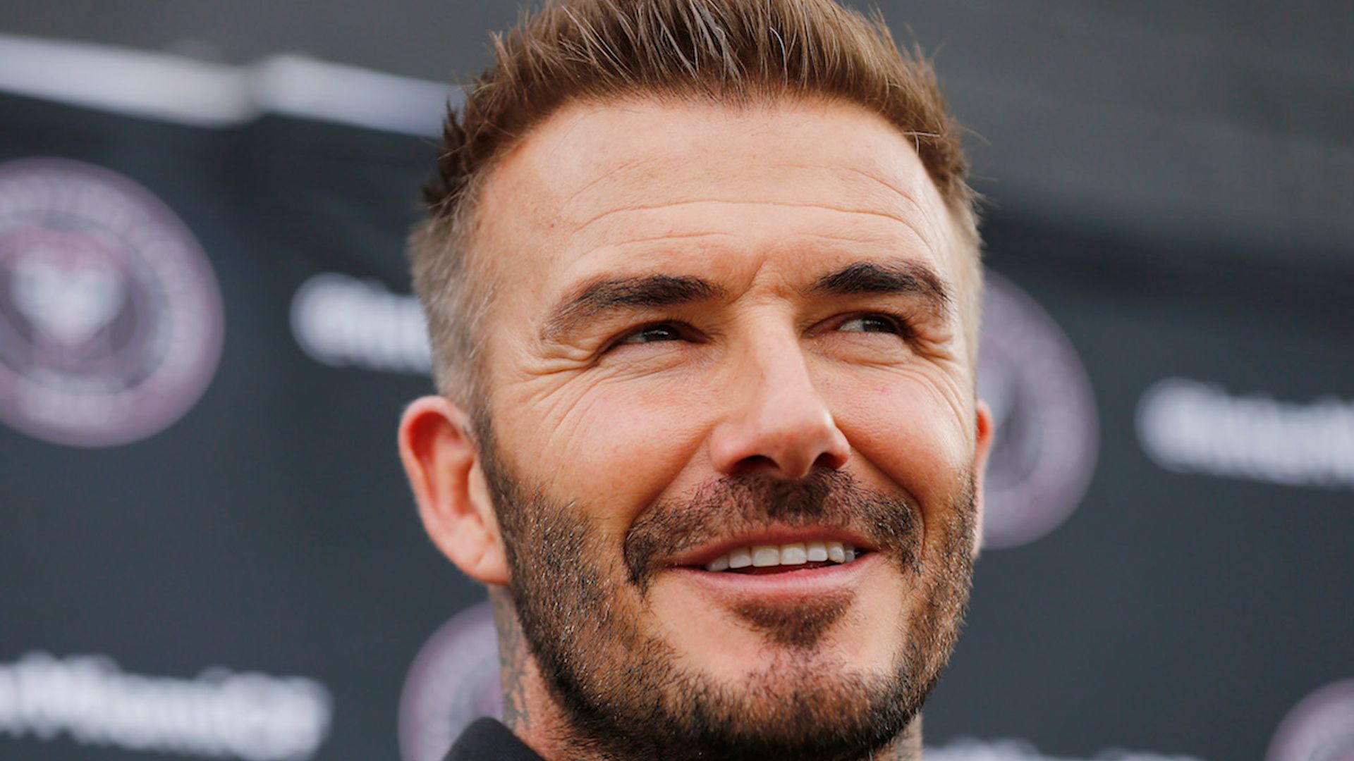Watch David Beckham Crush a Shirtless Ab Workout
