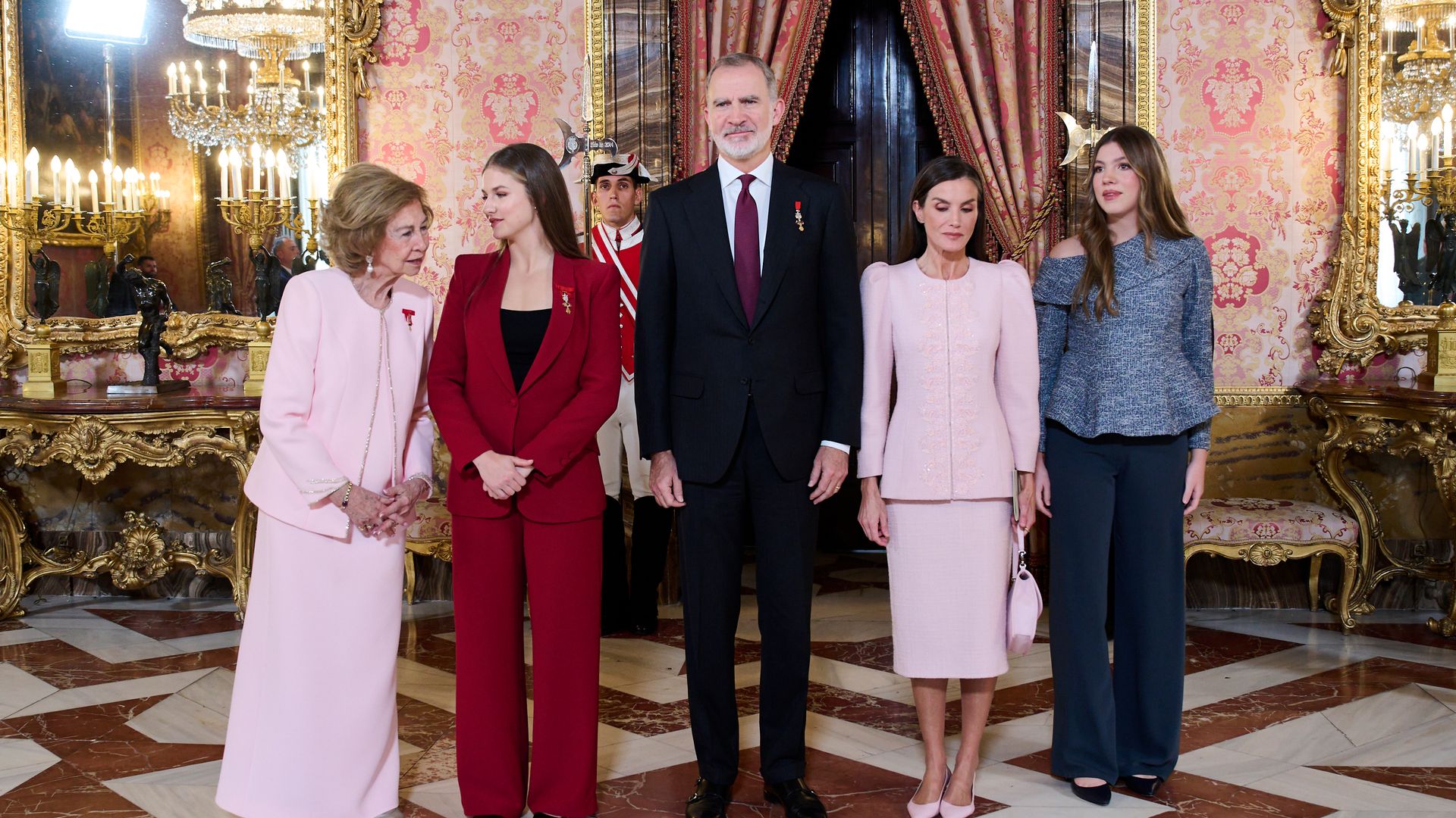 Queen Sofia, Crown Princess Leonor of Spain, King Felipe VI of Spain, Queen Letizia of Spain and Princess Sofia of Spain pose during the reception held after the imposition of the Golden Fleece