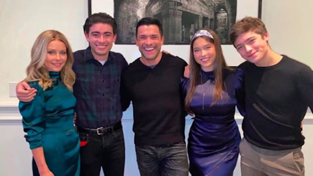 kelly ripa children mark consuelos