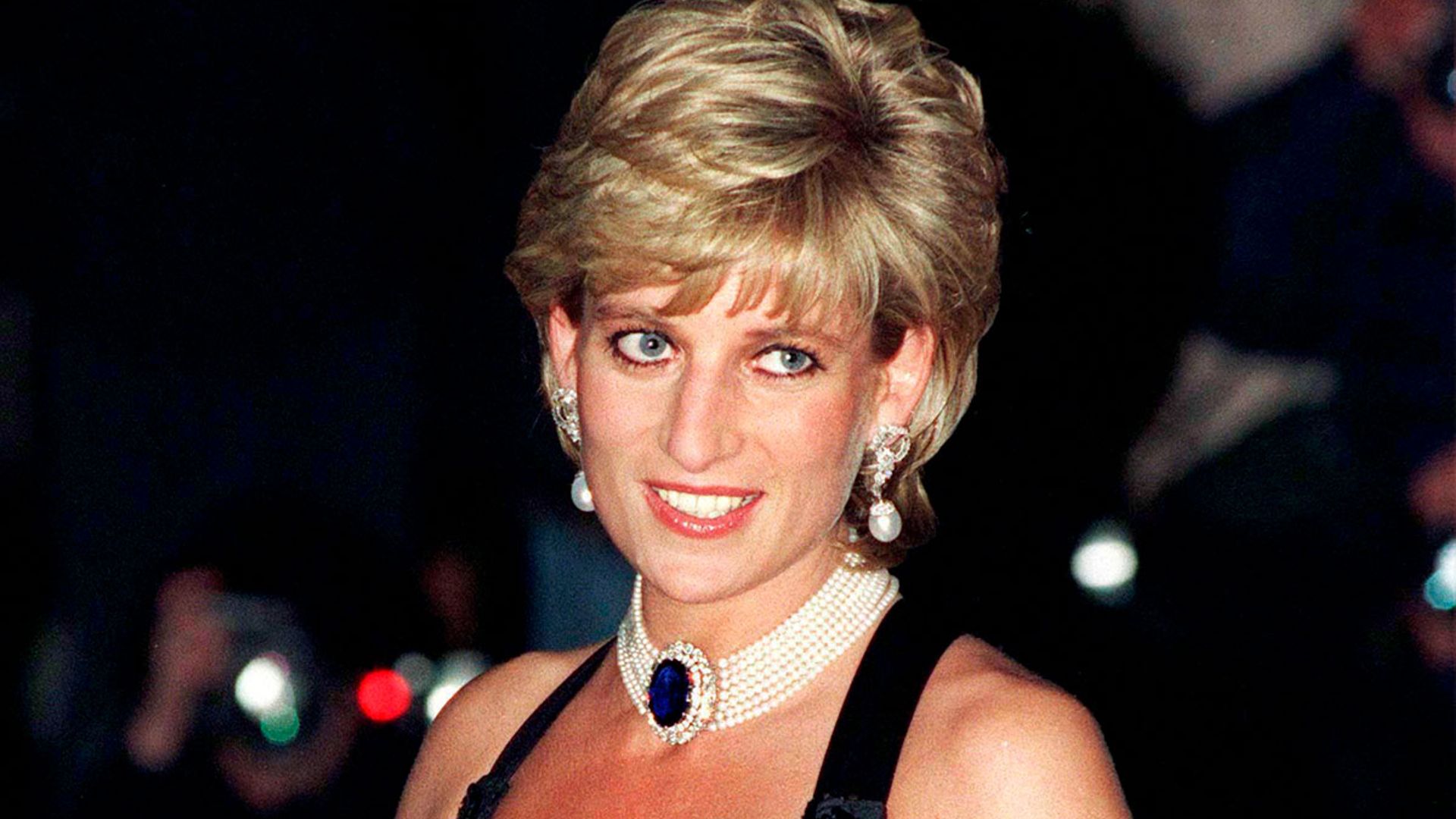 Princess Diana's Sapphire Engagement Ring: A Symbol of Love, History, -  Eagle and Pearl Jewelers