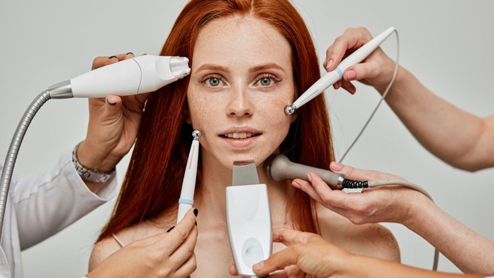 The 7 best beauty tech tools for a glow-up on the go 