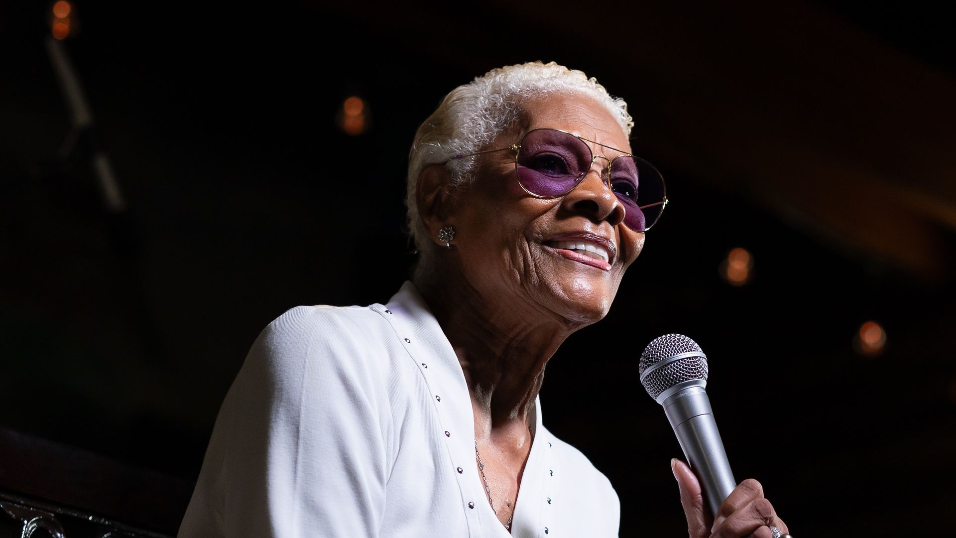 Dionne Warwick reveals her secret to happiness and fulfillment at age 82