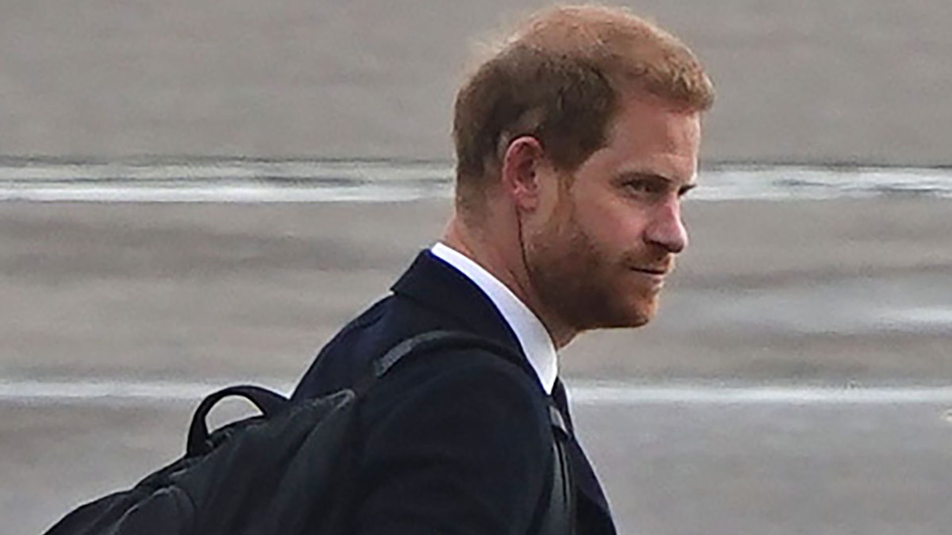 prince harry pictured airport