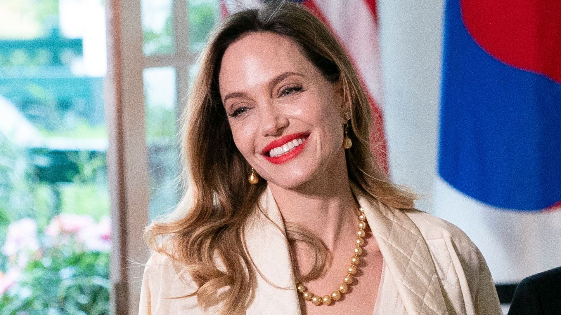 Angelina Jolie at the White House with her son Maddox