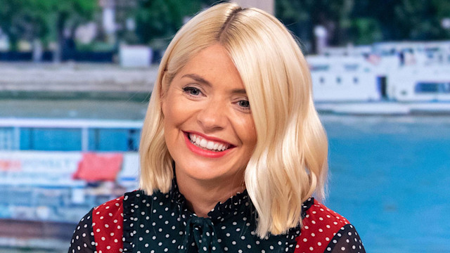 holly willoughby dress this morning