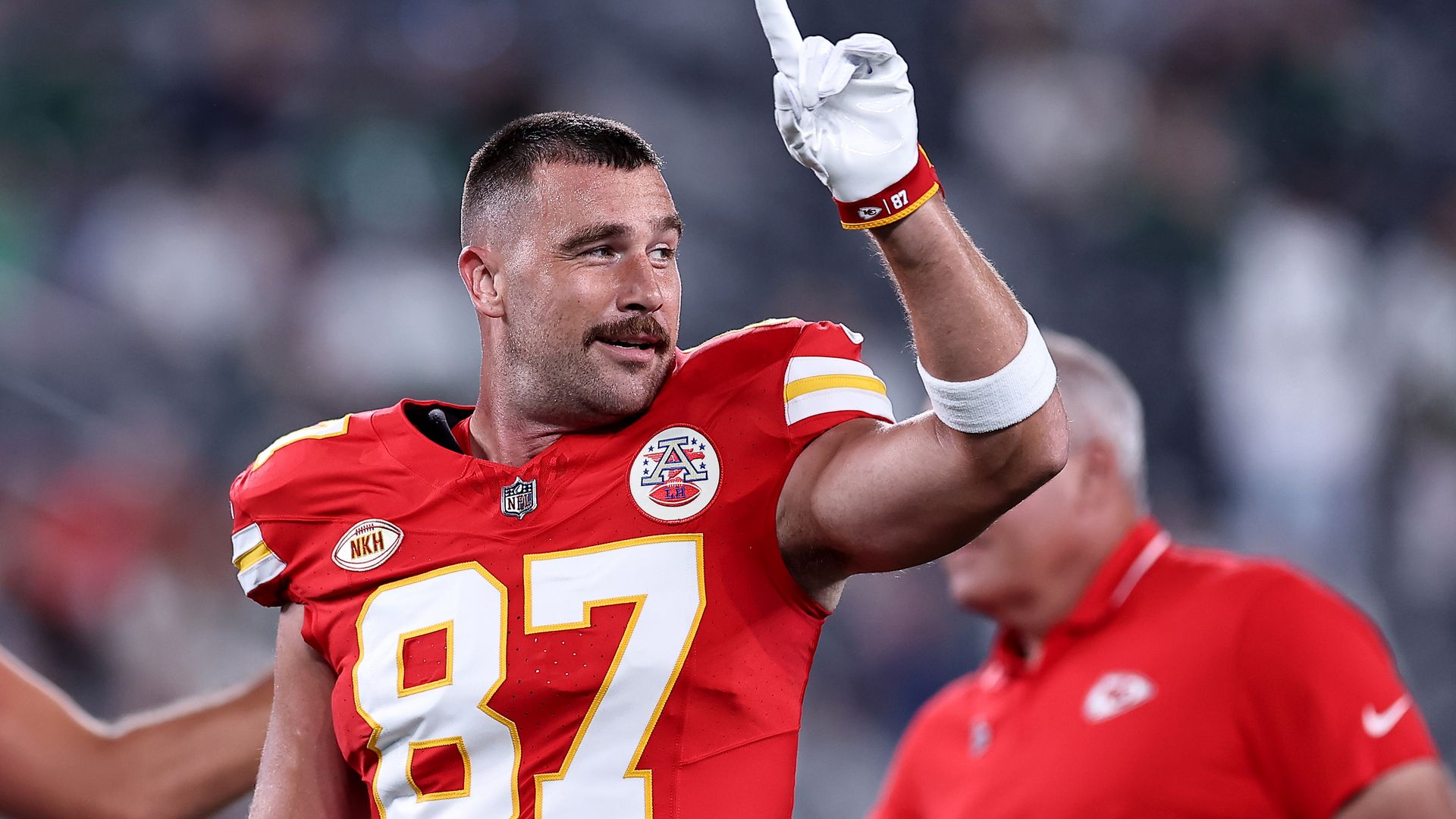 Travis Kelce talks game day fashion in Miami