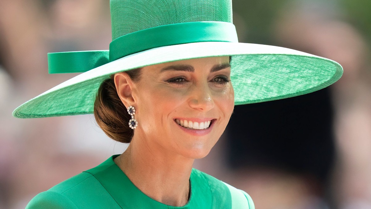 Why Kate Middleton wore green for the first time at Trooping the Colour ...