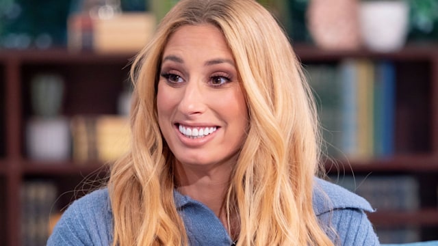 Stacey Solomon wears a blue dress on Lorraine show