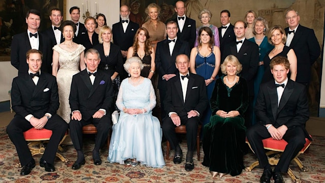 royal family at queens dinner