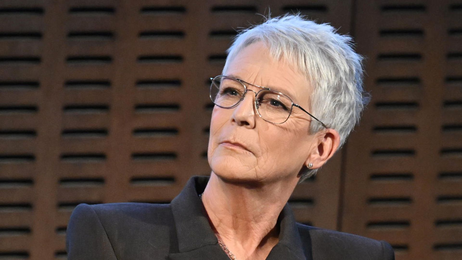 jamie lee curtis sitting