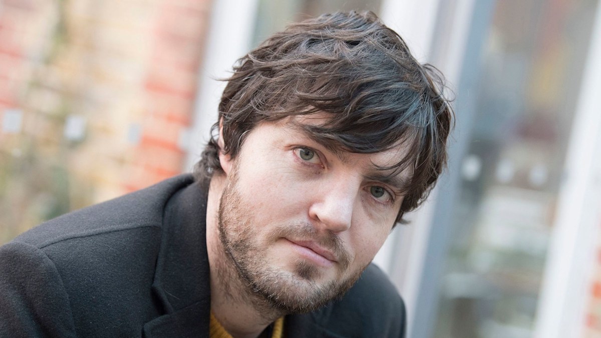 Strike star Tom Burke joins BBC's new 6-part drama with Adolescence star