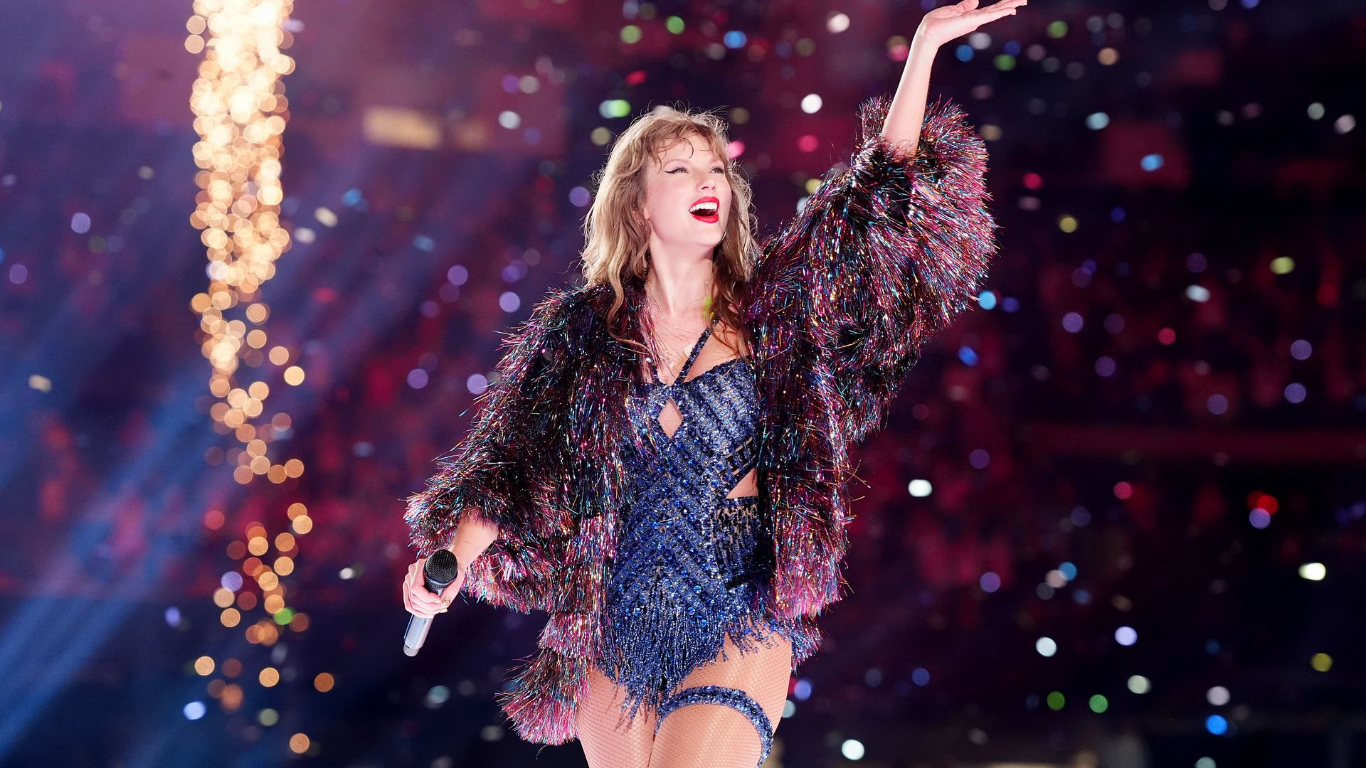 Taylor Swift gives rare emotional speech live on stage as Eras Tour comes to an end – watch