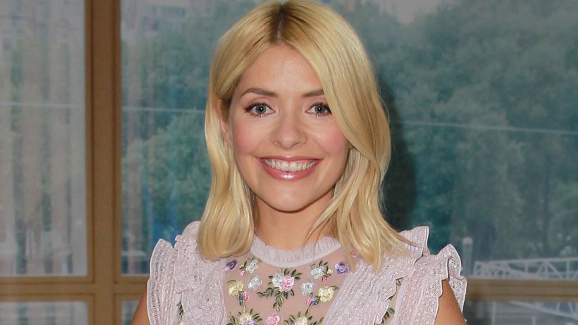 Holly Willoughby This Morning live