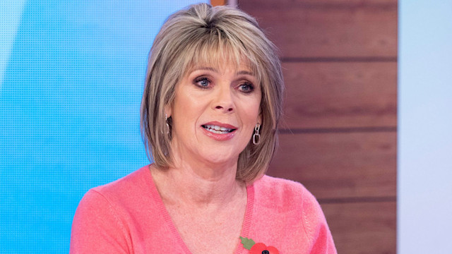 ruth langsford 1t