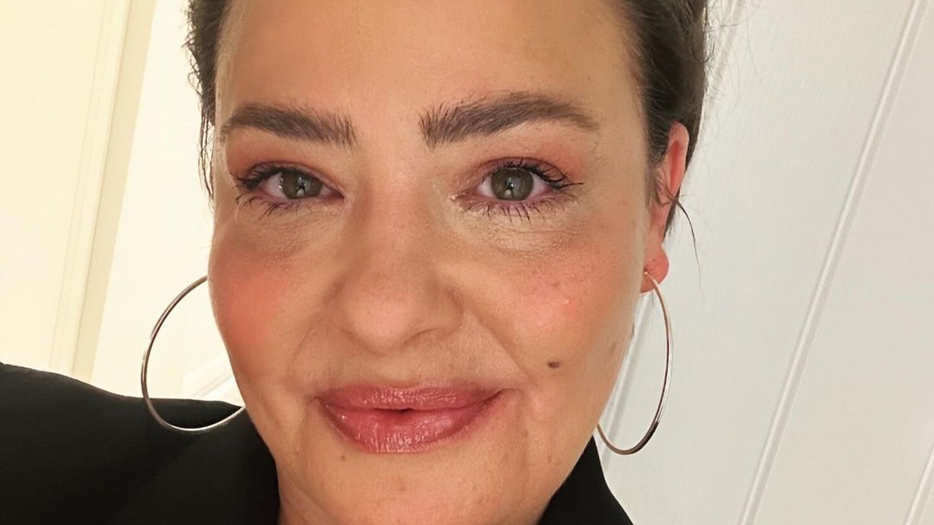 Lisa Armstrong shares photo taken during marriage to Ant McPartlin on special day