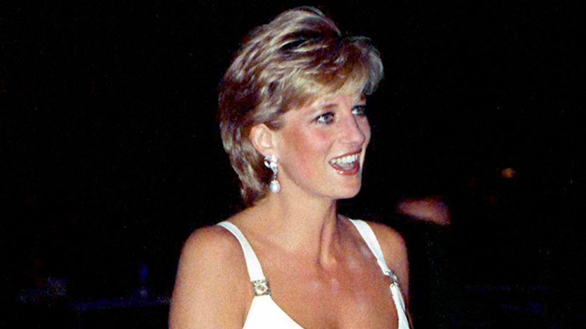 Princess Diana Was Obsessed With This Gucci Bag & You Can Still