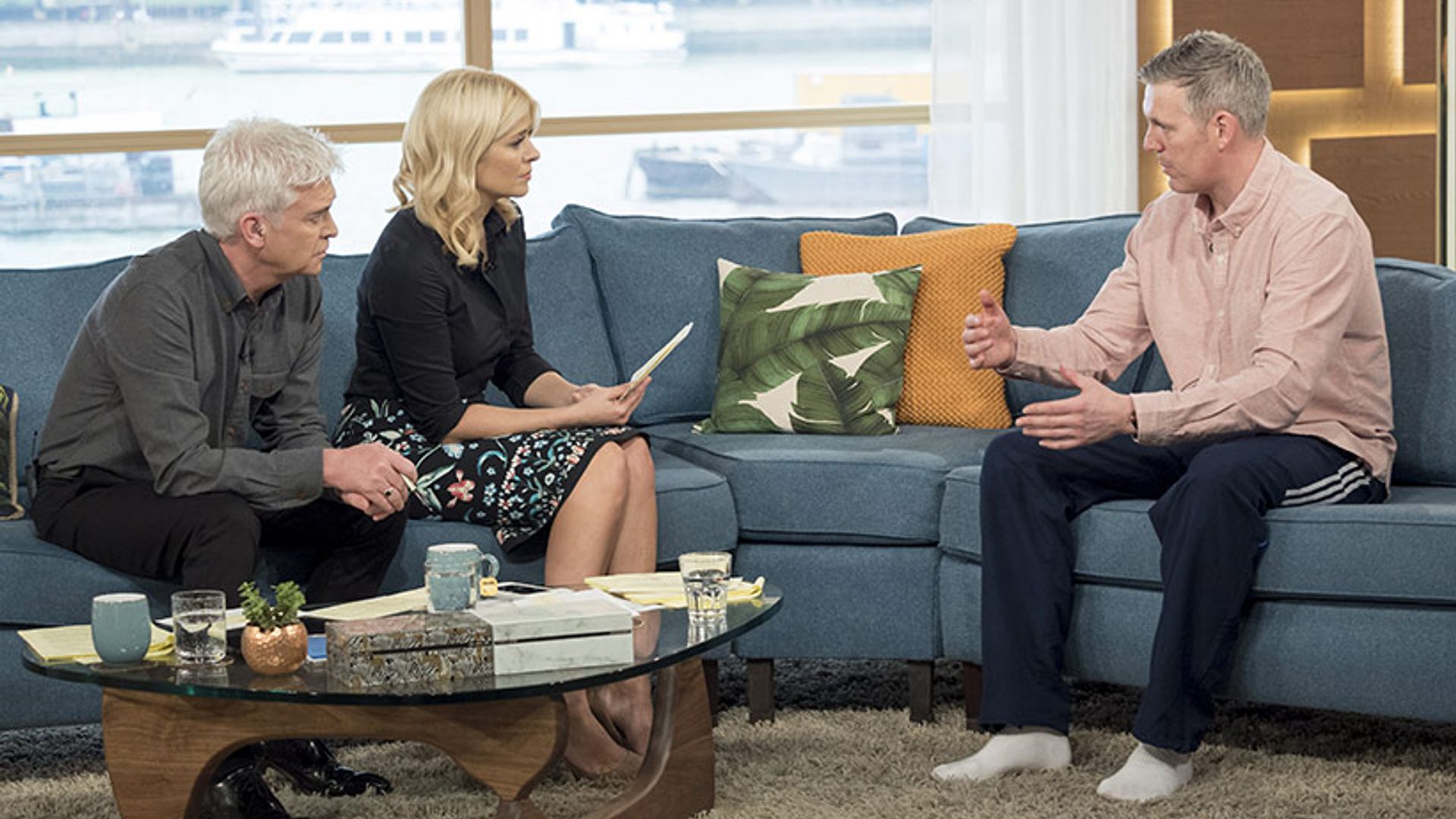 Holly Willoughby tears up in touching interview with hero who tried to save police officer in Westminster terror attack