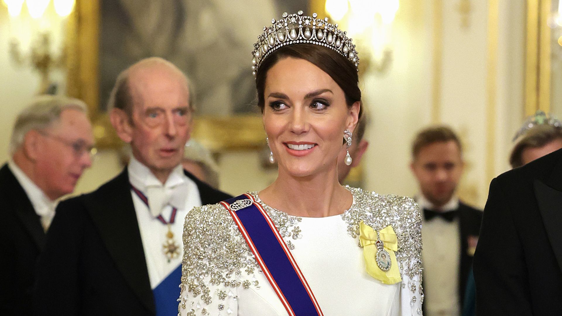 Kate Middleton wearing Lover's Knot tiara at state banquet